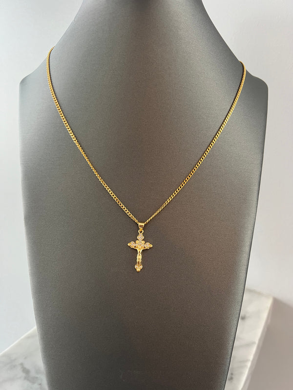 Cuban link cross